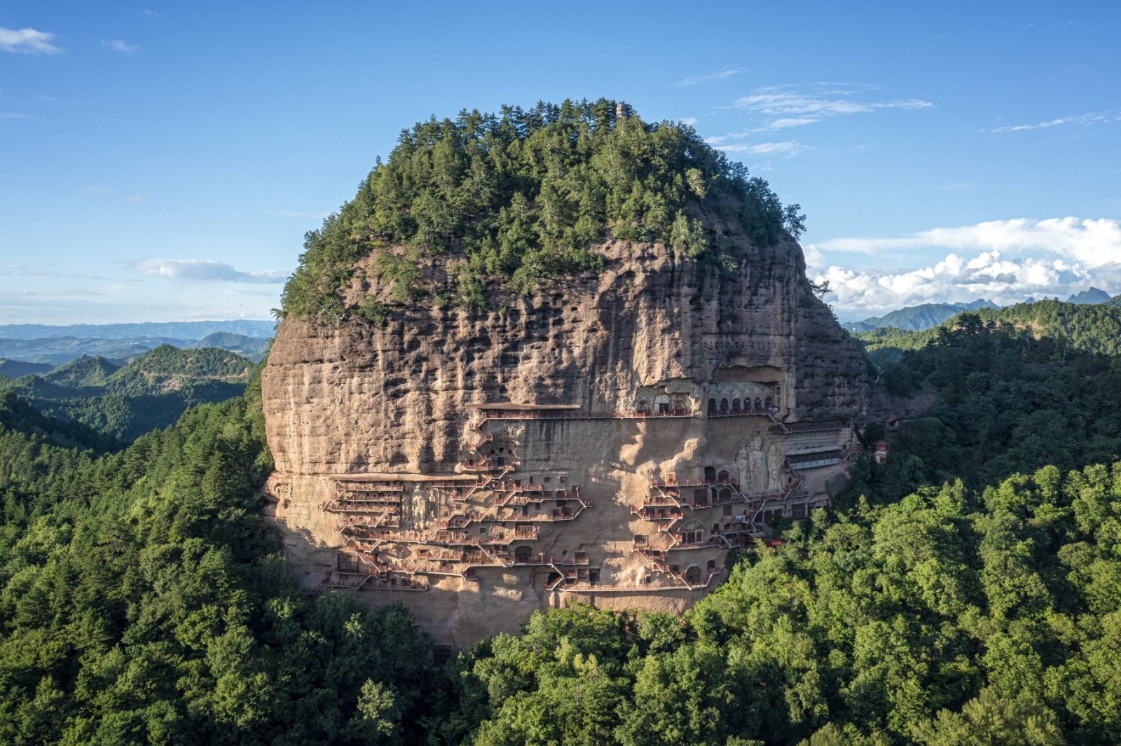 世界文化遺產(chǎn)中國麥積山石窟趙曉宇攝影.jpg