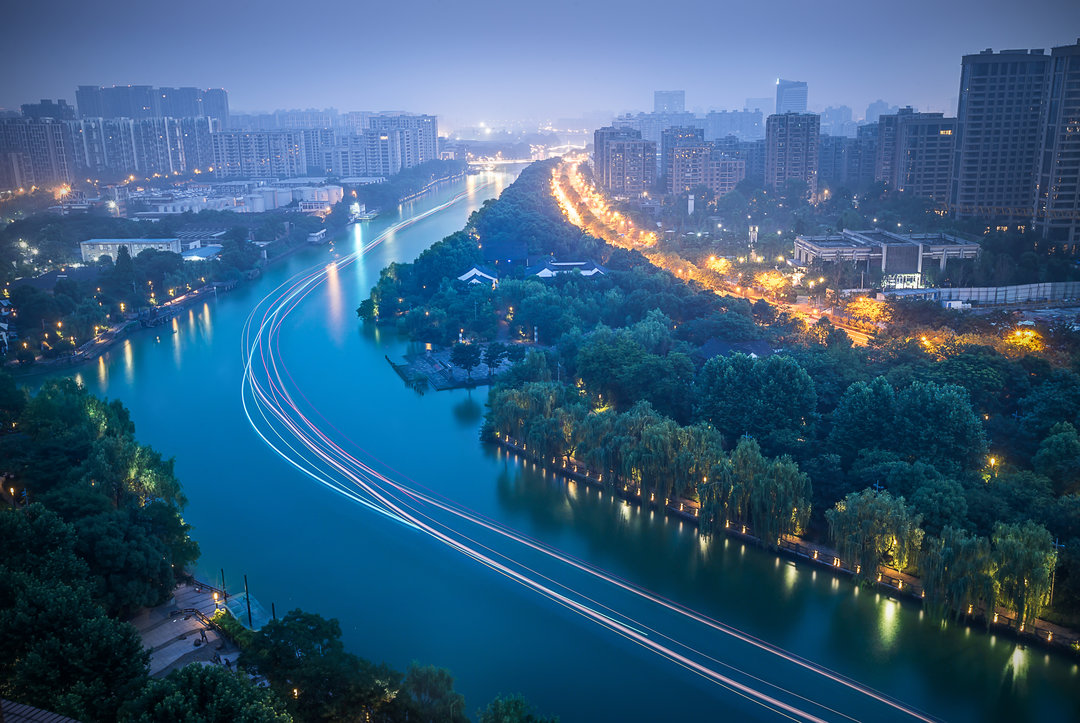 浙東運河夜景（攝影：張聞濤，拍攝地：浙江省杭州市）_結果.jpg